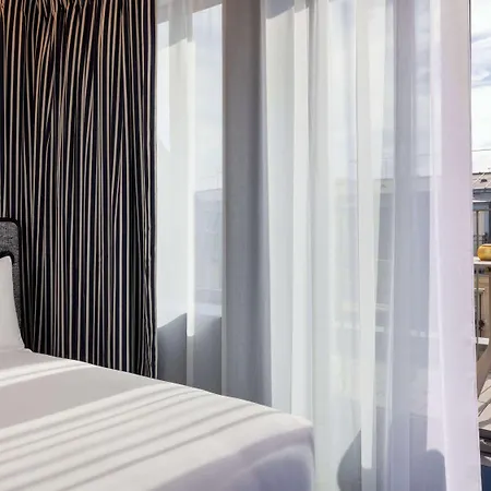 Maison Hamelin - Handwritten Collection