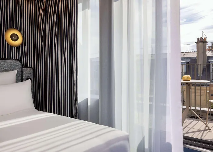 Maison Hamelin - Handwritten Collection